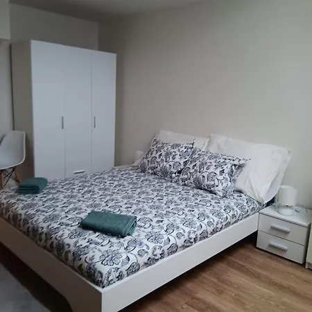 Апартаменты Cozy 1 Bedroom Прага