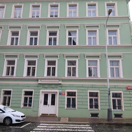 Апартаменты Cozy 1 Bedroom *